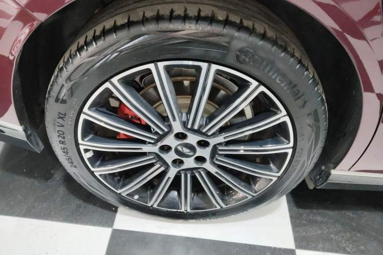 Used Chery Fulwin A9L 2025 Model, Four-Wheel Drive High-Energy Peak Edition