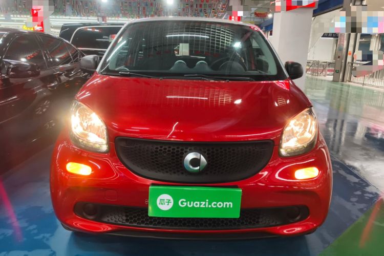Used smart forfour 2018 1.0L 52 kW Dynamic Edition
