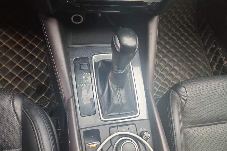 Used Mazda Atenza 2017 2.0L Blue Sky Luxury Edition