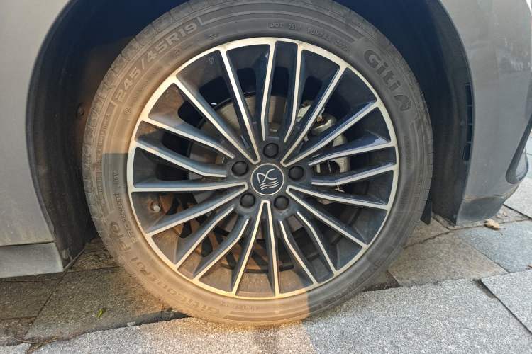 Used BYD Han 2023 EV Champion Edition 506KM Front-Wheel-Drive Premium Model