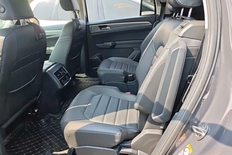 Used Volkswagen Teramont 2019 530 V6 Four-Wheel Drive Luxury Edition China V Standard