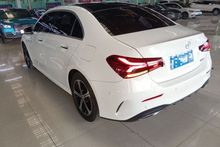 Used Mercedes-Benz A-Class 2022 Revised Version A 200 L Sport Sedan Fashionable Style
