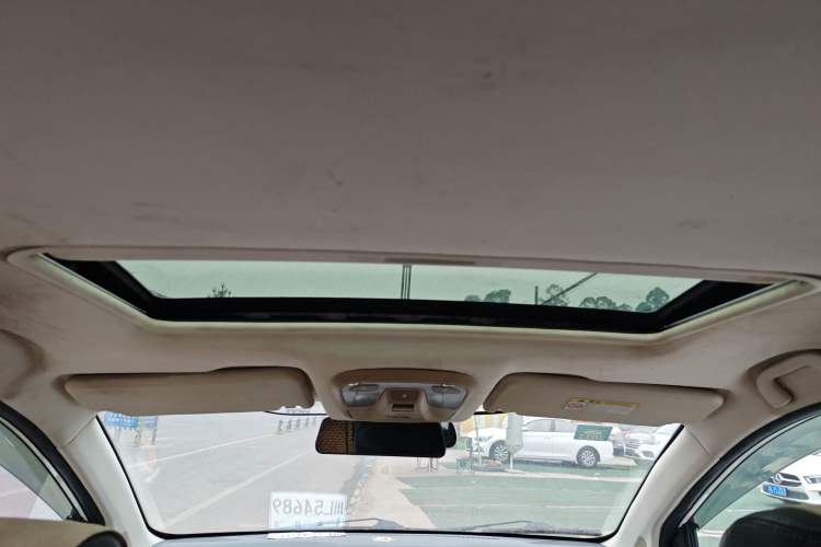 Used HYOSOW H3 2015 1.5L manual Comfort trim level