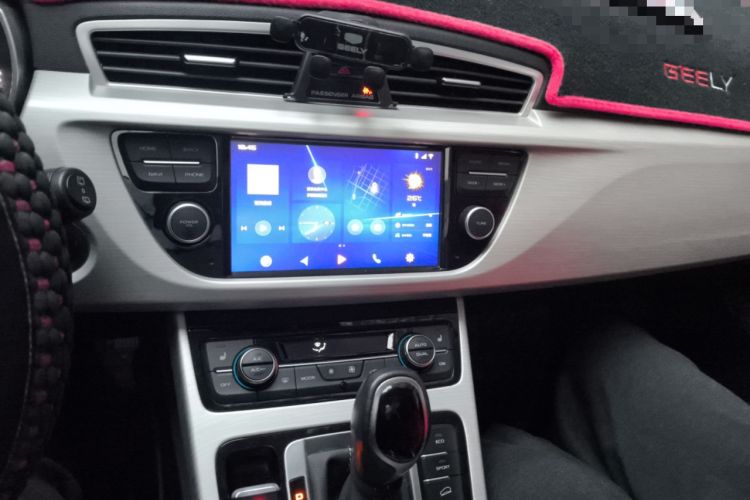 Used Geely Auto Emgrand X7 Sport 2018 1.8TD Automatic Two-Wheel Drive Smart Connect 4G Internet Edition