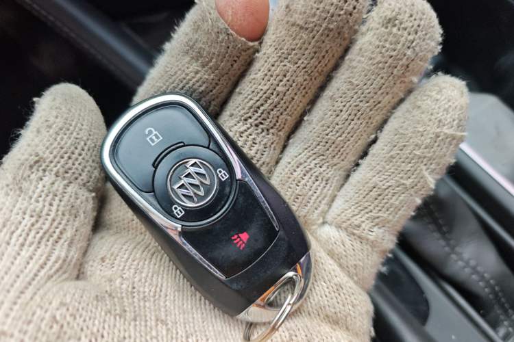 Used Buick Envision 2019 20T Two-Wheel Drive Elite Version China VI Standard Vehicle Key