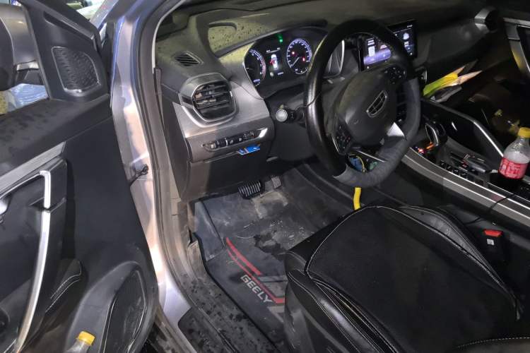 Used Geely Auto Coolray 2019 260T DCT Knight China VI Standard Driver Seat