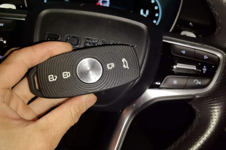 Used Roewe iMAX8 2021 400TGI Flagship Edition
