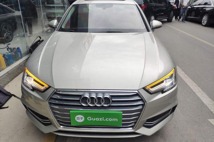 Used Audi A4L 2018 30th Anniversary Edition 40 TFSI Fashion Model Front