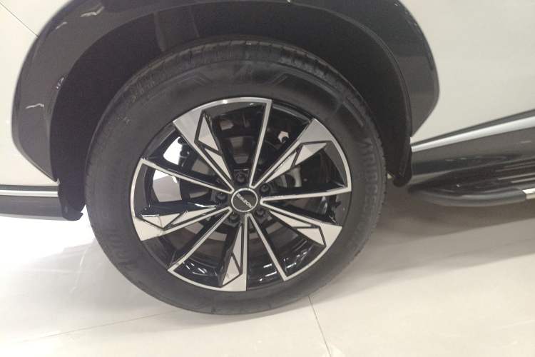 Used Roewe RX5 2023 1.5T Prestige Sliding-Screen Version