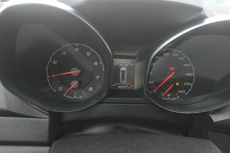 Used Chery Tiggo 5 2014 2.0L Manual - Family Deluxe Edition