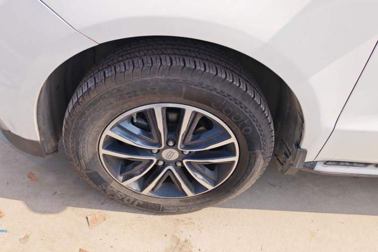 Used Geely Auto Vision X6 2018 1.4T CVT 4G Connected Flagship Edition
