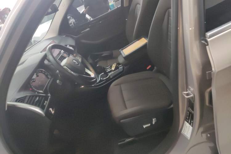 Used BMW X3 2018 xDrive25i Luxury Package China VI Emission Standard Left Front Seat