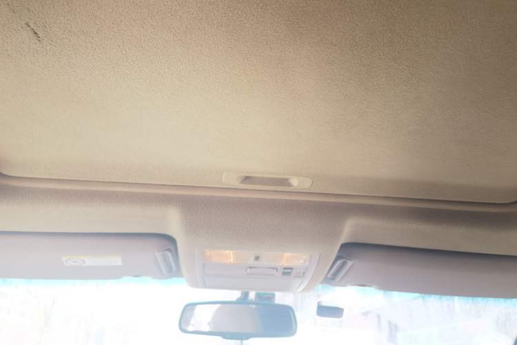 Used Toyota Highlander 2009 2.7L Two-Wheel Drive 7-Seater Supreme Edition
