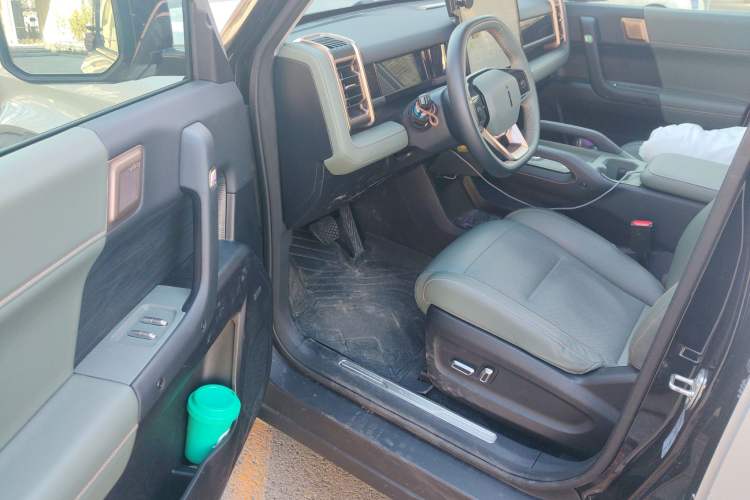 Used iCAR 03 2024 472km Four-Wheel Drive Long-Range Intelligent Advanced Version