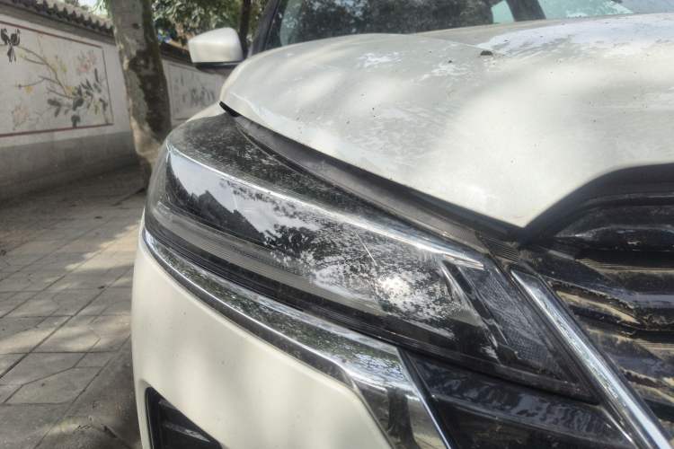 Used Nissan Kicks 2023 Jingqing Edition 1.5L Combining "Power" with a Stylish Touch Right Front Headlight