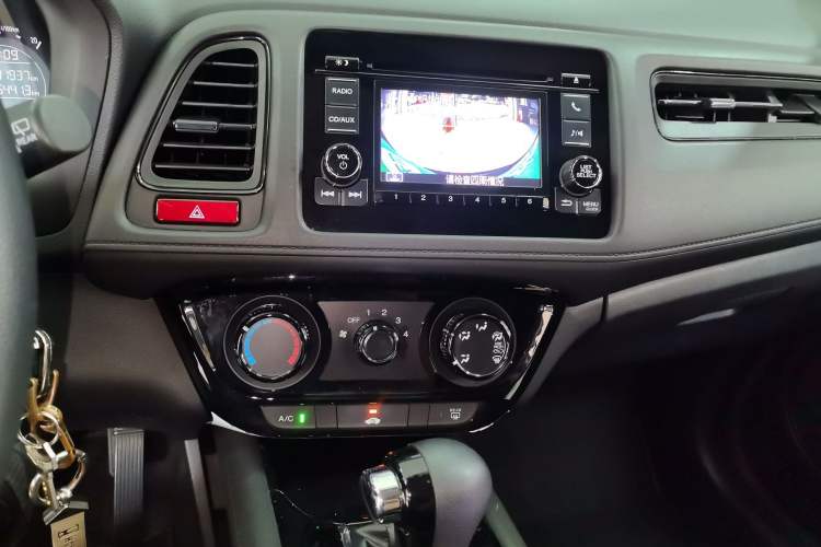 Used Honda Vezel 2017 1.5L CVT 2WD Comfort Model Audio And AC Panel