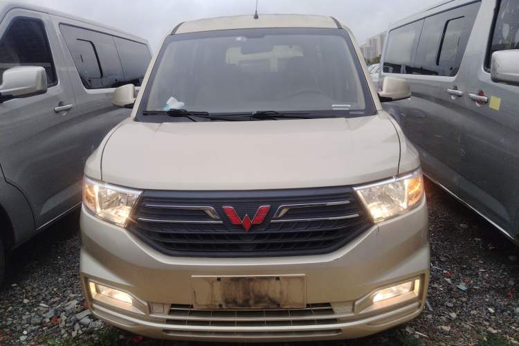 Used Wuling Hongguang V 2022 1.5L Enjoy Edition Hydraulic Power Steering LAR