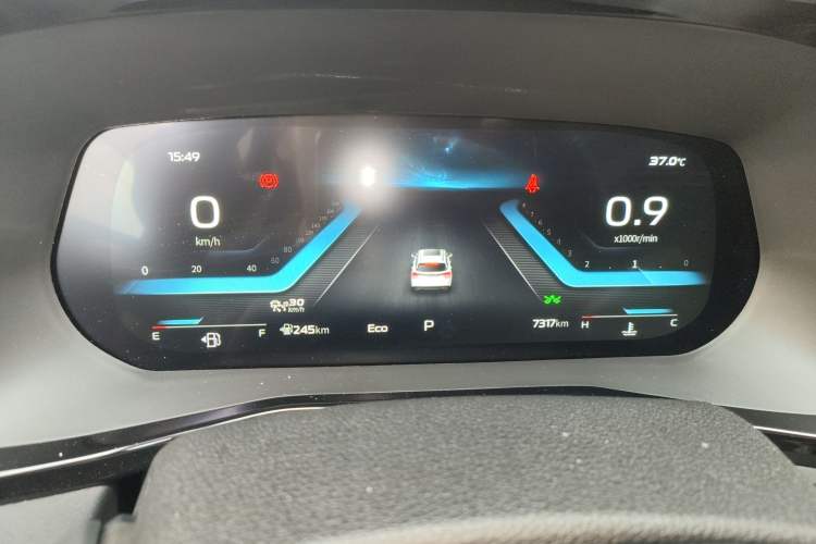 Used CHANGAN X7 PLUS 2024 1.5T Automatic Luxury 7-Seater Instrument Cluster