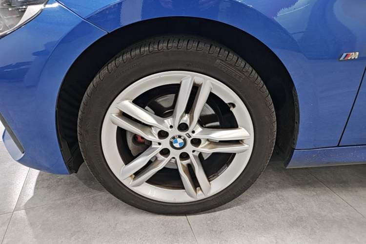 Used BMW 1 Series 2019 118i M Sport Package Left Front Wheel Hub