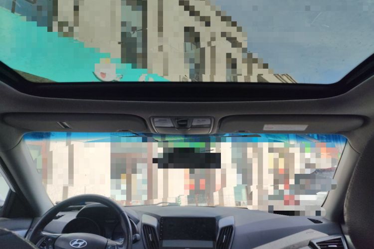 Used Hyundai Veloster 2012 1.6T Automatic Luxury Edition Headliner