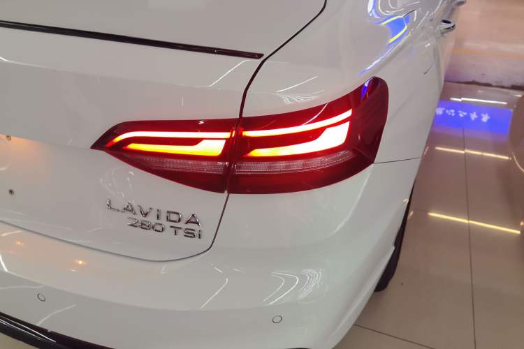 Used Volkswagen Lavida 2023 280TSI DSG Starry Sky Deluxe Edition