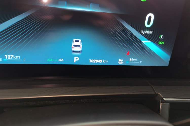 Used Chery Tiggo 8 PRO New Energy 2023 1.5T Enjoyment Edition Odometer Close Up