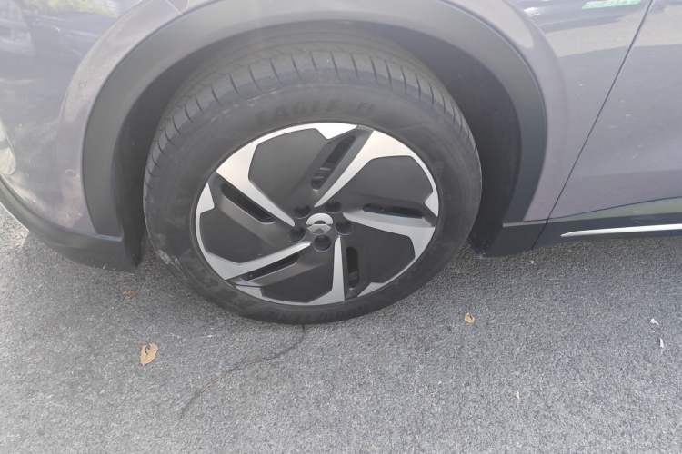 Used Nio EC6 2024 75 kWh