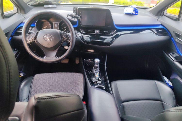 Used Toyota IZOA 2018 2.0L Yichi Edition China V Standard
