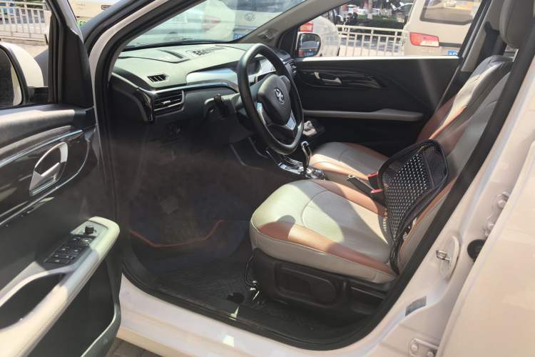 Used JMEV Ezi EV3 2022 Small Radar Yuebao Model
