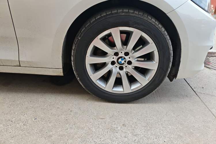 Used BMW 5 Series GT 2013 535i Elegant Edition