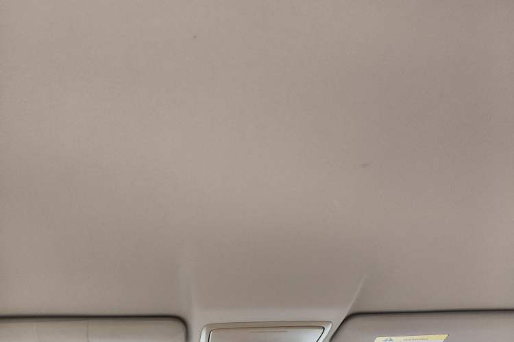 Used Honda CR-V 2016 2.0L Two-Wheel Drive Classic Edition Headliner