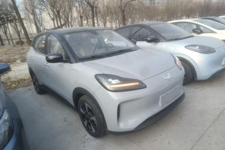 Used Wuling Bingo PLUS 2024 401 km Range 5-Seater Version
