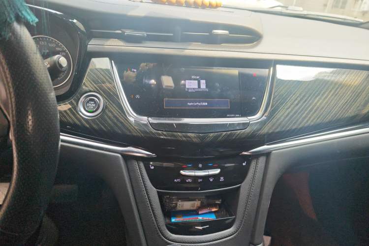 Used Cadillac XT6 2021 2.0T 6-Seater Two-Wheel Drive Luxury Version
