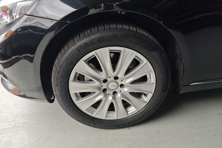 Used Mercedes-Benz S-Class 2014 S 320 L Business Model Exterior 4