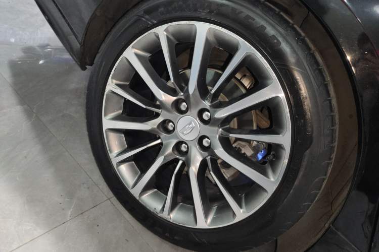 Used Cadillac CT6 2020 28T Luxury Sport Model Right Rear Wheel Hub