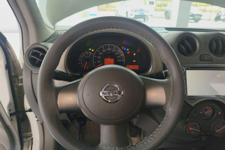 Used Nissan March 2010 1.5L Automatic Easy-Style Version