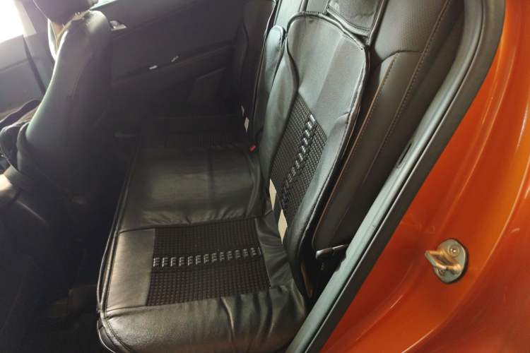 Used Hyundai ix25 2015 1.6L Automatic Two-Wheel Drive Smart GLS Trim Left Rear Seat