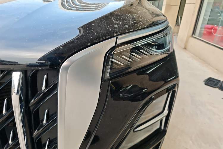 Used Hongqi HS5 2023 2.0T Qixiang Pro Edition