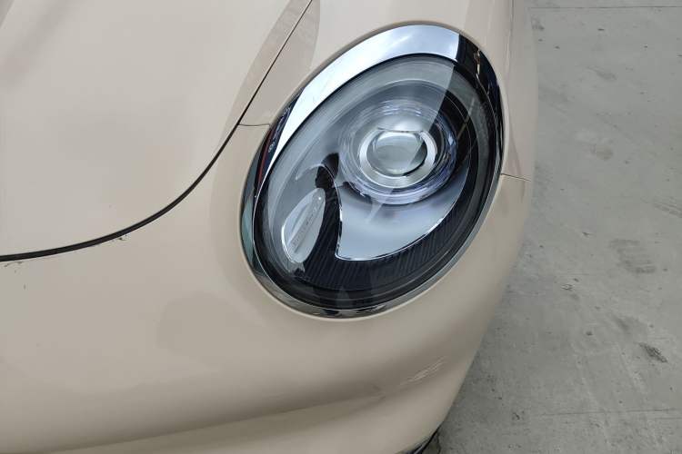 Used ORA Good Cat 2021 400km Standard Range Venus Edition Lithium-Ion Battery Left Front Headlight