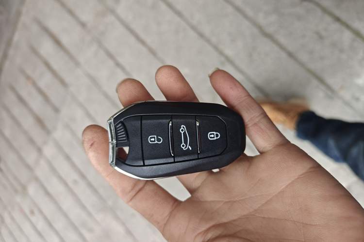 Used Peugeot 4008 2023 360THP Technology Edition Vehicle Key