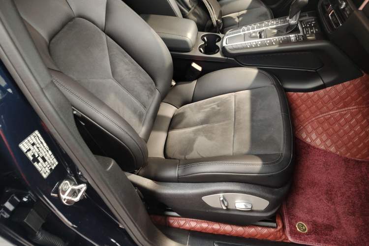 Used Porsche Macan 2020 Macan 2.0T
