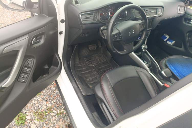 Used Citroen C3-XR 2015 1.6L Automatic Pioneer Model Driver Seat