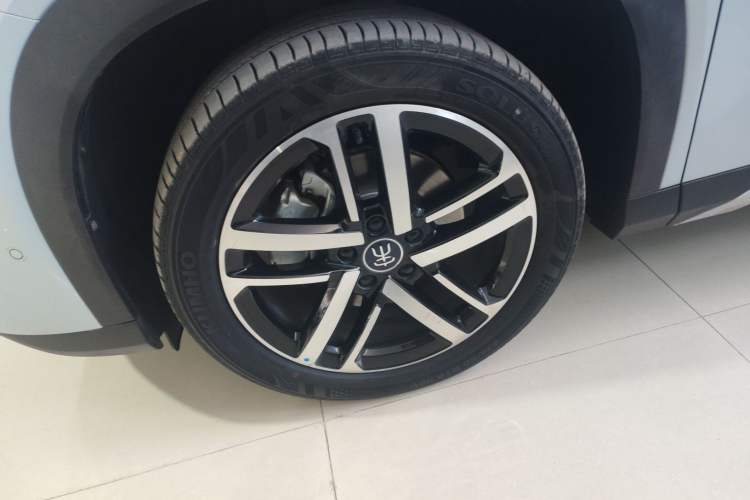 Used BYD Song L DM-i 2025 Intelligent Driving Version 112 km Beyond-Range Type
