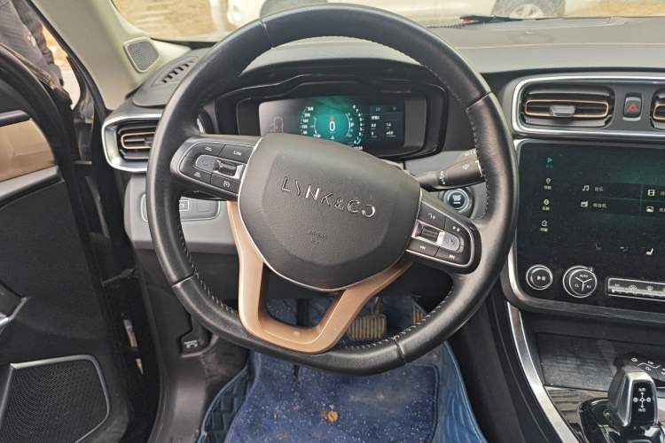 Used Lynk & Co 01 2017 2.0T Two-Wheel Drive Pro Edition