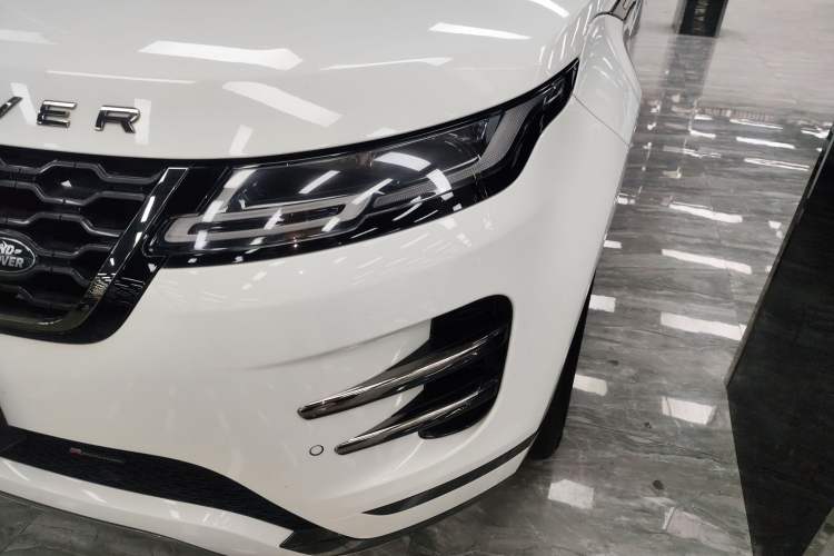 Used Land Rover Range Rover Evoque 2022 Facelifted Aurora L 249 PS R-Dynamic Luxury Edition