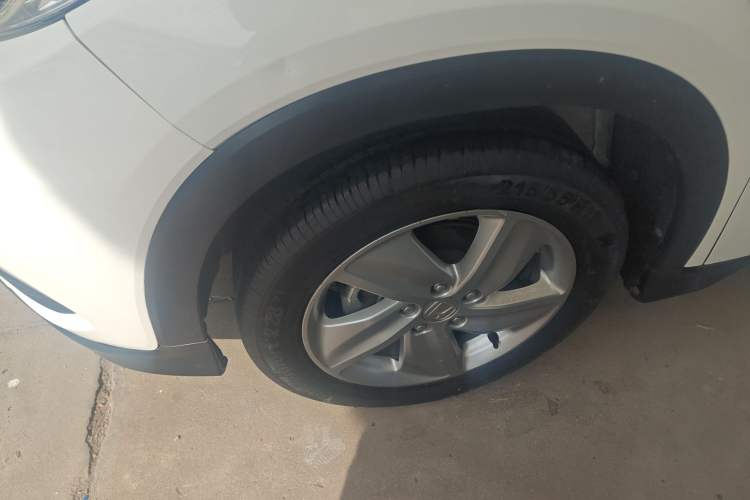 Used Honda Vezel 2020 1.5L CVT Elite Edition Left Front Wheel Hub