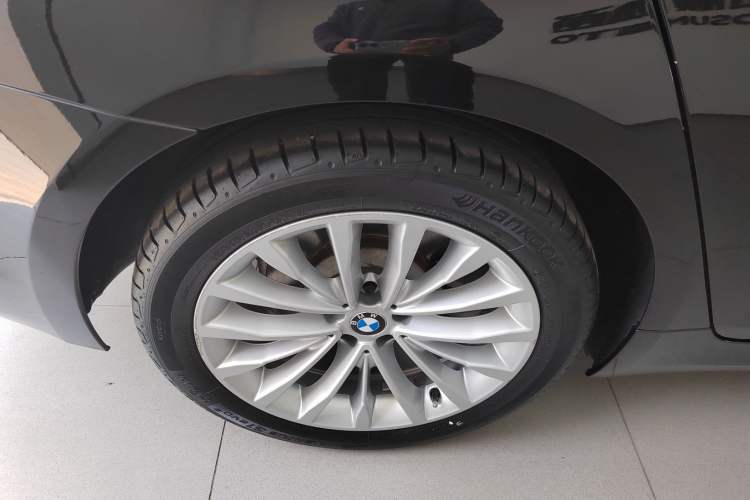 Used BMW 5 Series 2018 525Li Luxury Package