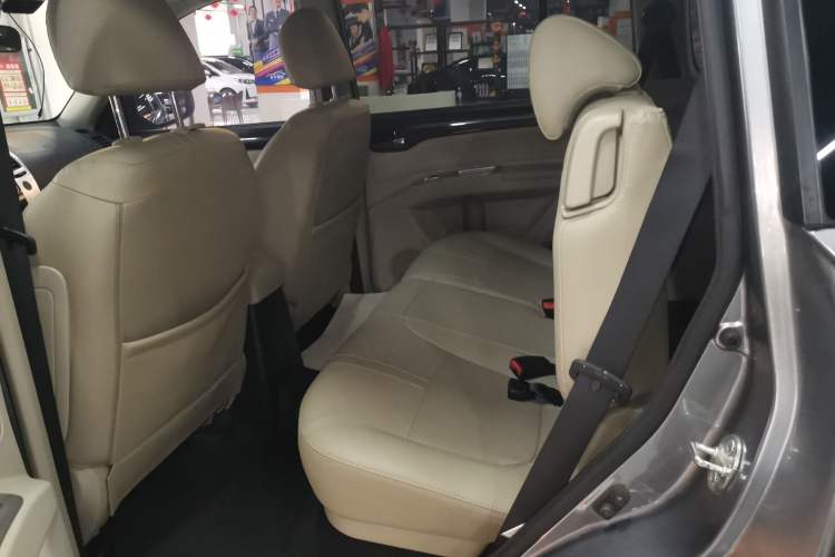 Used Mitsubishi Pajero Sport 2013 3.0L Automatic 4x4 Flagship Edition
