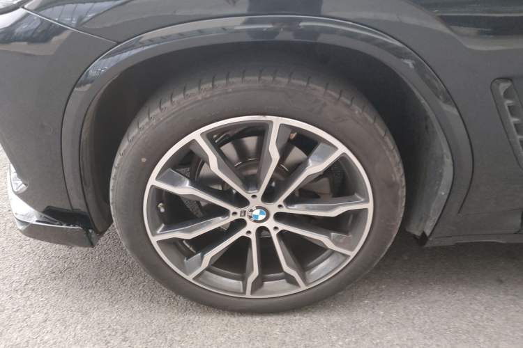 Used BMW X3 2023 Restyled xDrive30i Leading Edition M Night Sky Package
