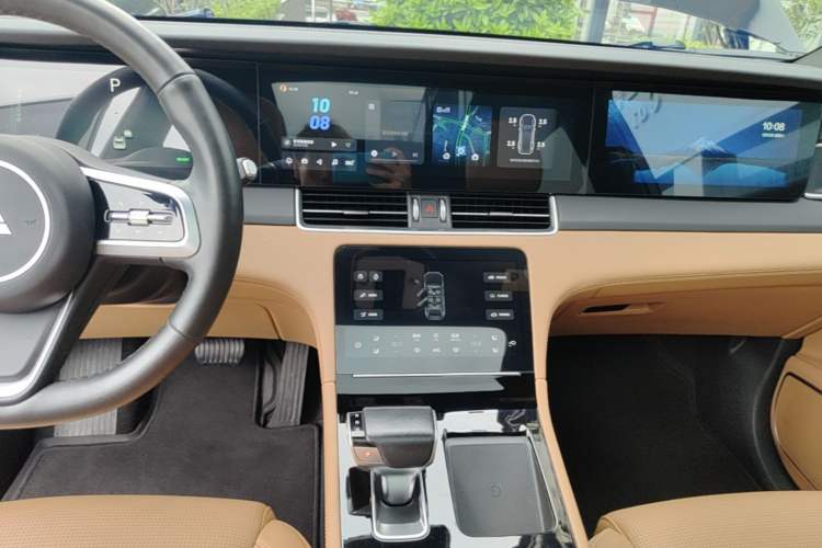 Used Li Auto ONE 2021 Extended-Range 6-Seater Version
